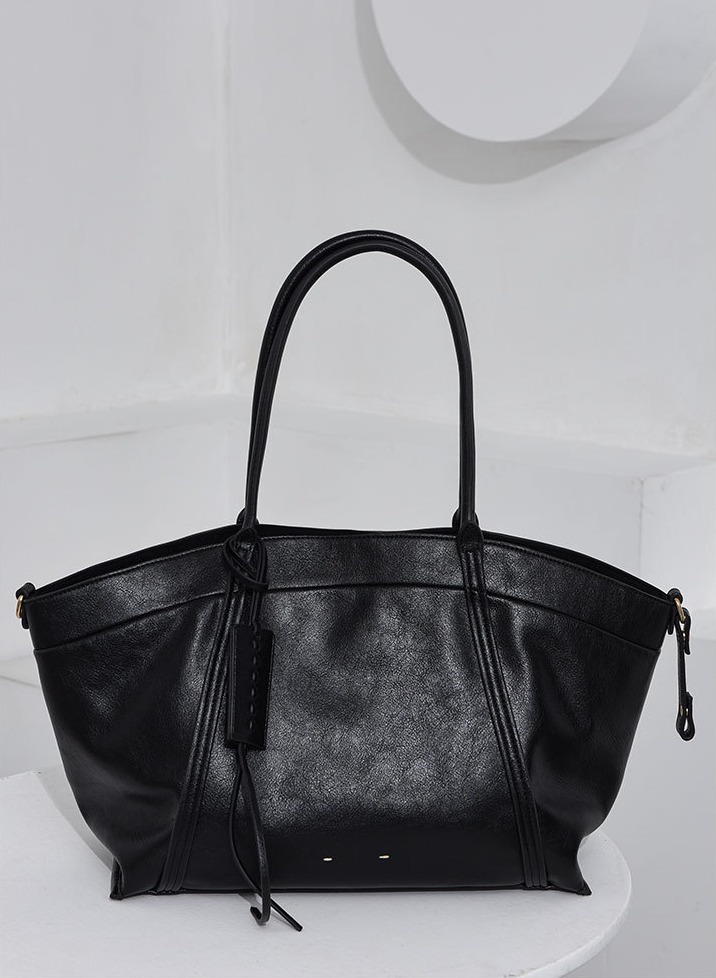 https://pub-0163500fb5fb40a68e00f65d140ad0cc.r2.dev/ec-products/20261018-mom/1033084116812/det015_frame_crop_23d70f1a90.jpg