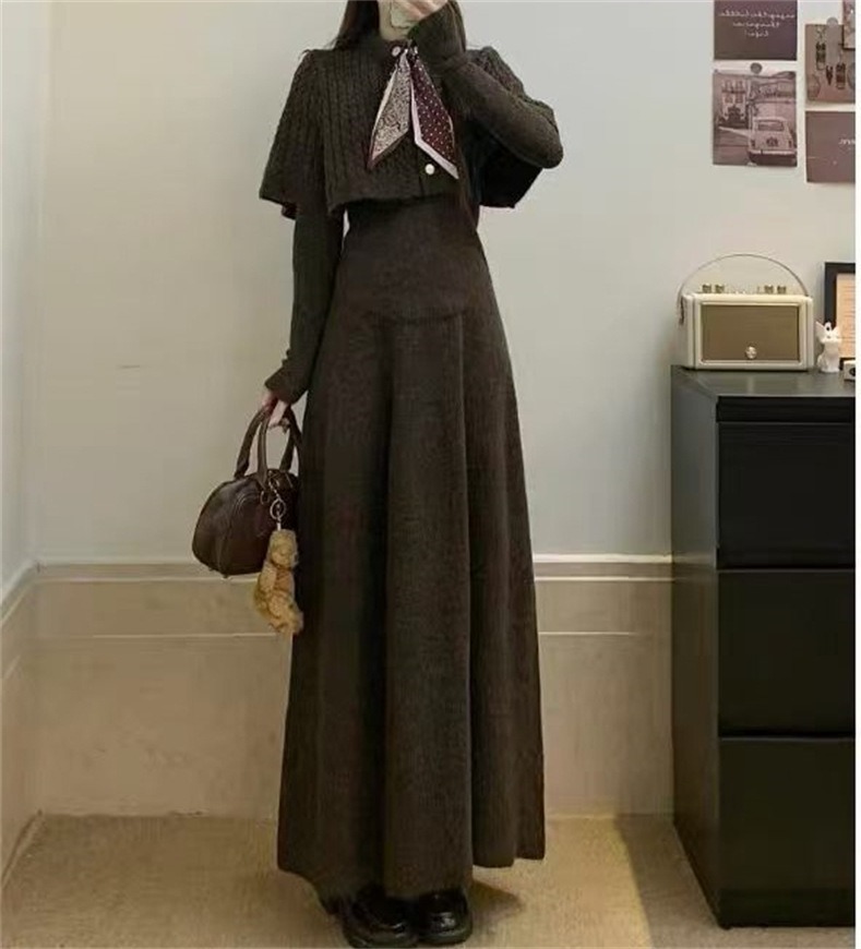 https://pub-0163500fb5fb40a68e00f65d140ad0cc.r2.dev/ec-products/20261018-mom/1065195831501/mom_brown_C_trim_f982bc1525.jpg