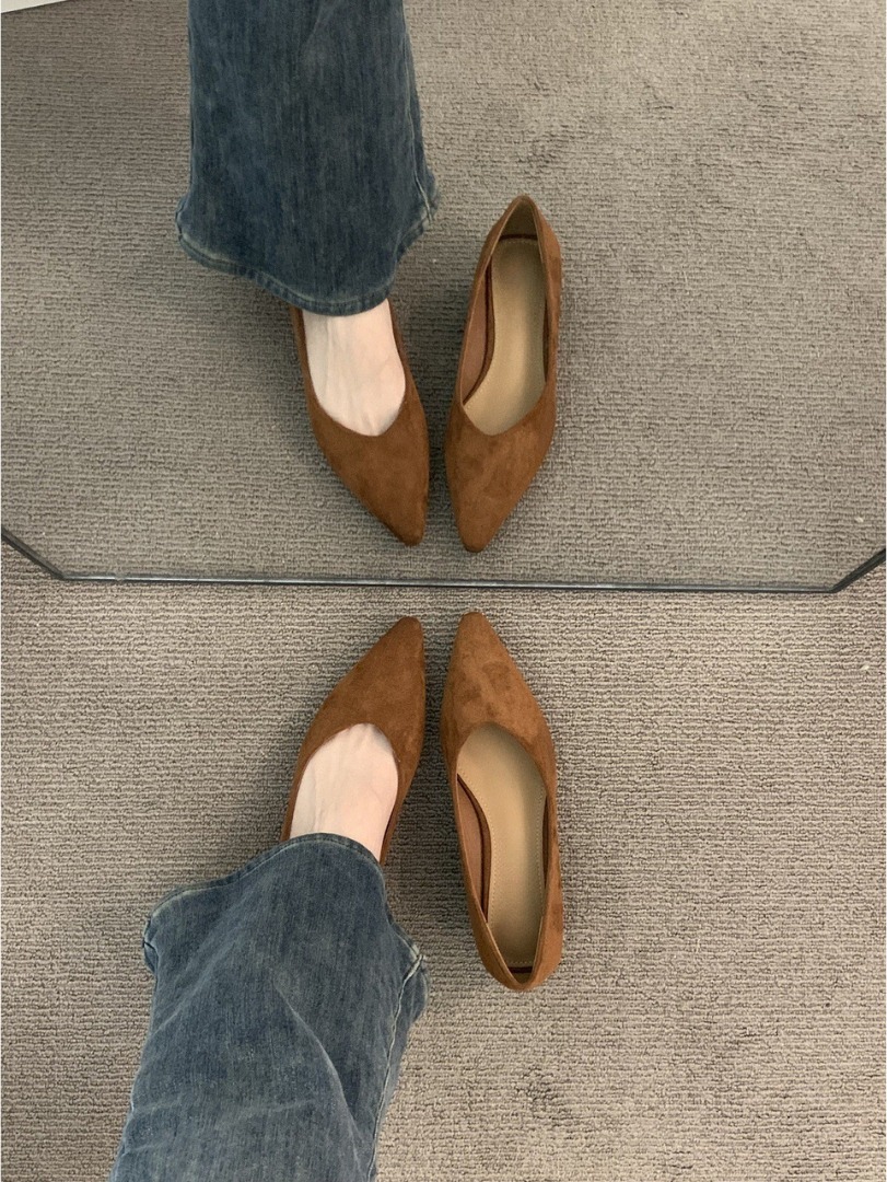 https://pub-0163500fb5fb40a68e00f65d140ad0cc.r2.dev/ec-products/20261018-mom/907108093391/camel_mirror_trim_903a5f127b.jpg