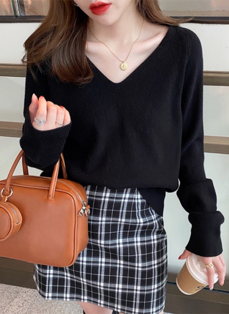 https://pub-0163500fb5fb40a68e00f65d140ad0cc.r2.dev/ec-products/20261018-mom/983828868264/mom_black_plaid_trim_5522e872dd.jpg