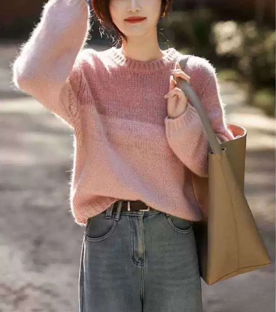 https://pub-0163500fb5fb40a68e00f65d140ad0cc.r2.dev/ec-products/20261019c-mom/837536132460/6da77256e8_pink_front_armup_mom_nowhiteb_6da77256e8.jpg